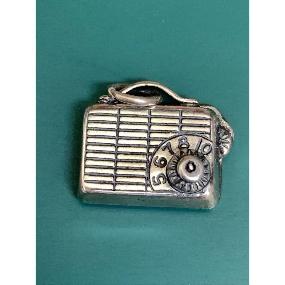 Retro Radio Sterling Silver Jewelry Charm #music